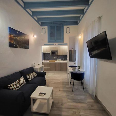 Apartamento Cuarta Puerta Centro Historico 세비야 외부 사진